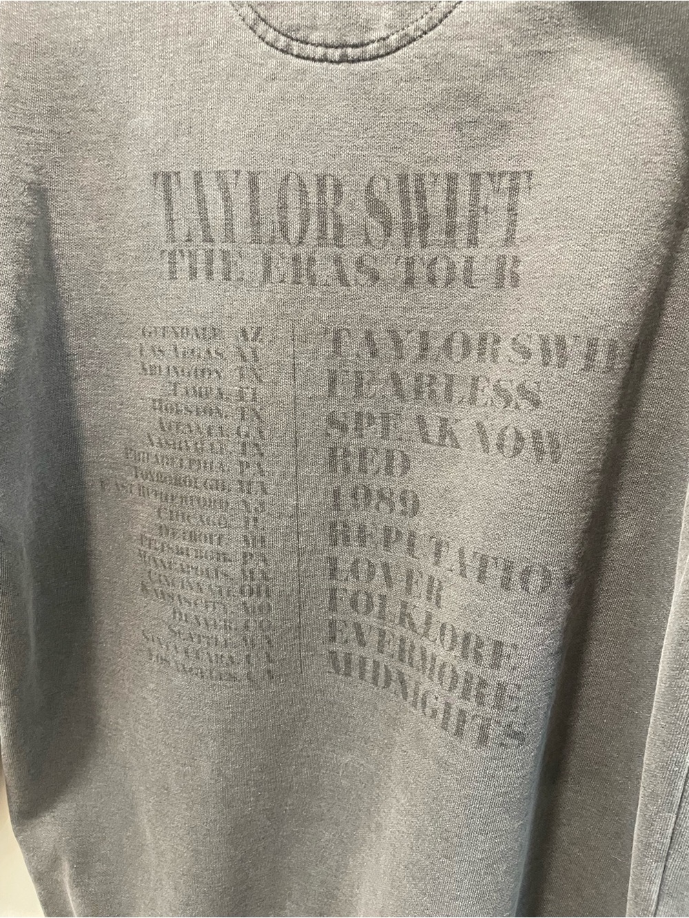 Taylor Swift Eras Tour Mineral Gray Crewneck Sweatshirt - Oversized Large - Picture 5 of 7